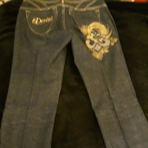 DEREON JEANS